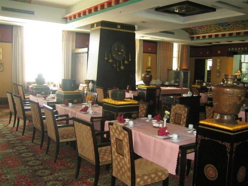 Brahmaputra Grand Hotel Lhasa Restaurace fotografie